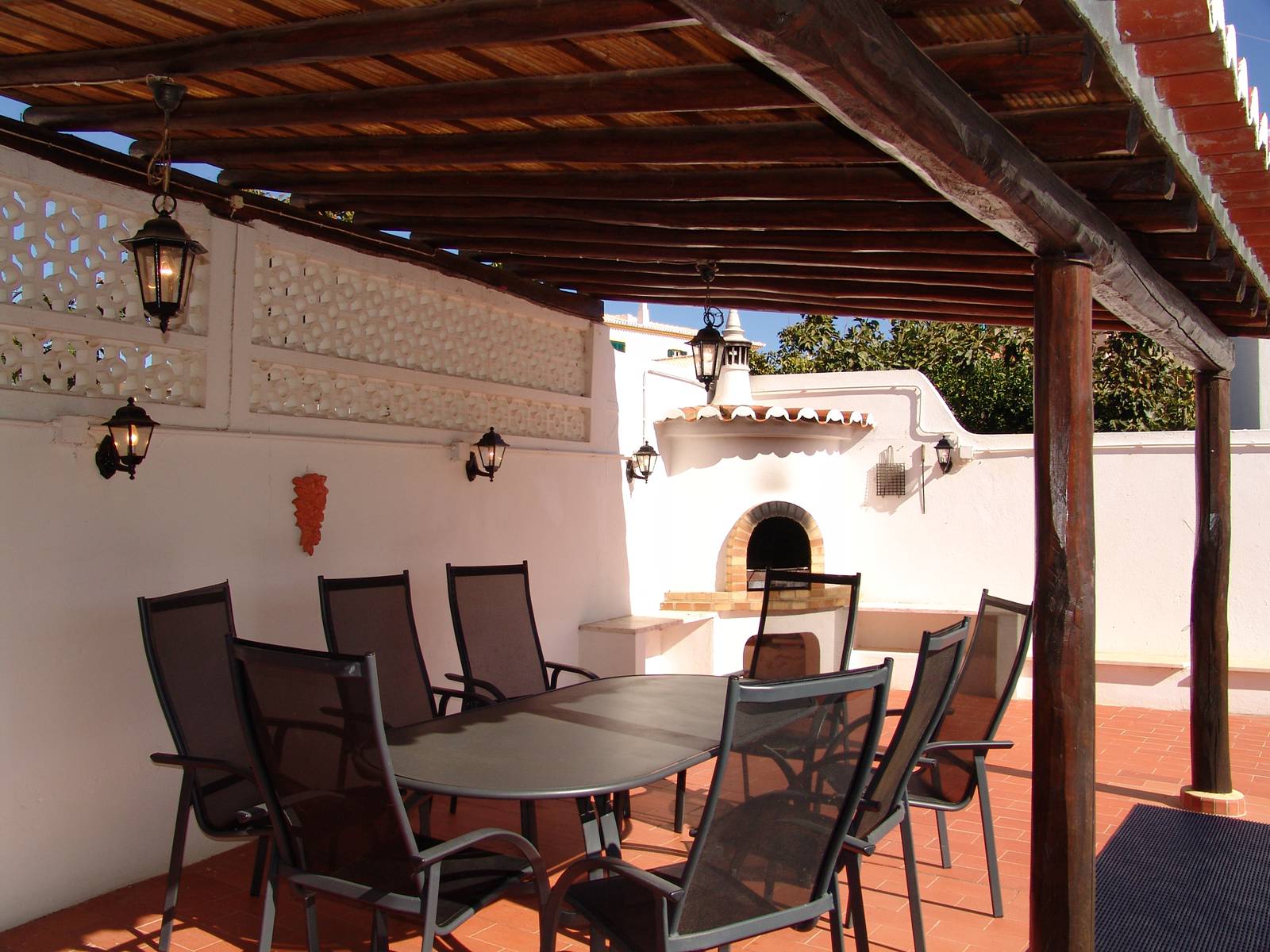 The pool and outdoor dining area
